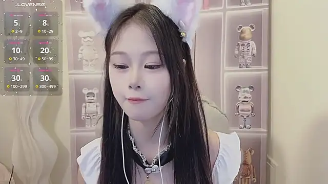 Snapshot of -Annababy chatting on 11/30/25, 03:49 -Annababy online show from 11/30/25, 03:49