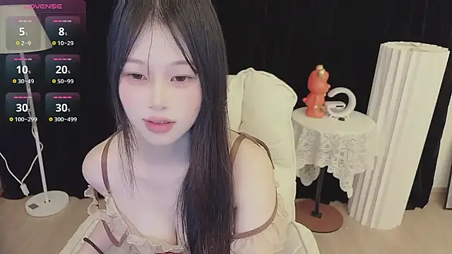 Snapshot of -Annababy chatting on 04/02/26, 02:15 -Annababy online show from 04/02/26, 02:15