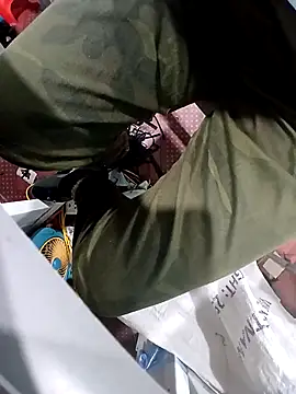 Snapshot of ABCDY69 chatting on 11/26/25, 02:45 ABCDY69 online show from 11/26/25, 02:45