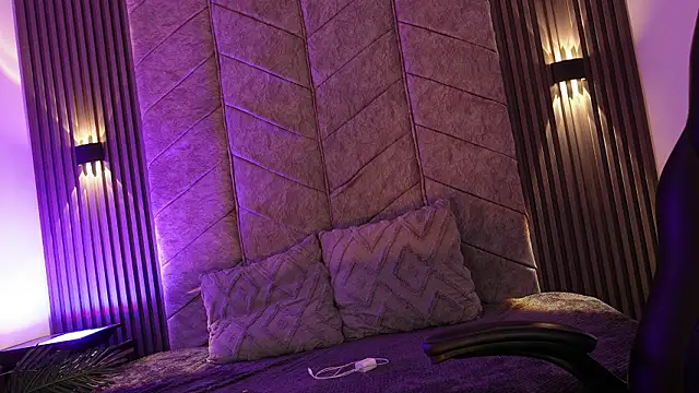 amberthangelss online show from 02/23/26, 01:08