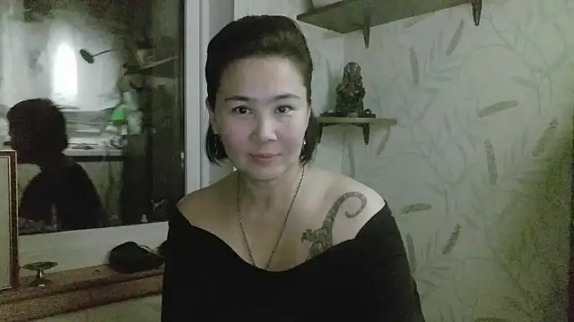 Nettie Allie online show from 12/18/25, 09:10