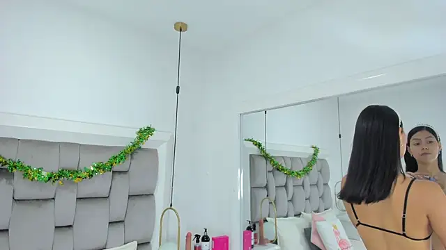 Snapshot of gaby_smit__ chatting on 03/17/26, 11:57 gaby smit online show from 03/17/26, 11:57