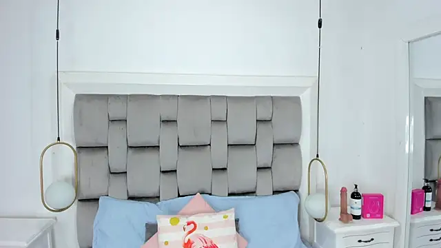 Snapshot of gaby_smit__ chatting on 03/25/26, 12:11 gaby smit online show from 03/25/26, 12:11