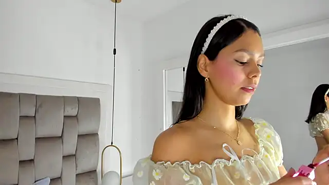 Snapshot of gaby_smit__ chatting on 04/16/26, 11:55 gaby smit online show from 04/16/26, 11:55