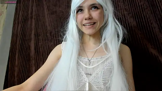 MissKotomissCat online show from 11/29/25, 01:41