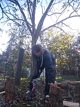 Horny hippie online show from 12/03/24, 08:39