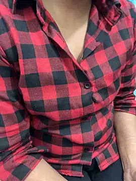 Juliekhan 98 online show from 11/29/25, 08:39