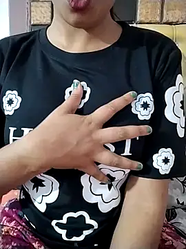 RASHMI SHARMA9 online show from 03/19/26, 06:12