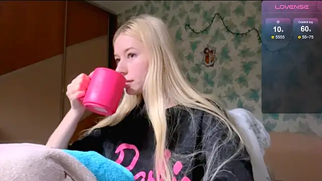 Barbie Blondie online show from 04/13/26, 05:07