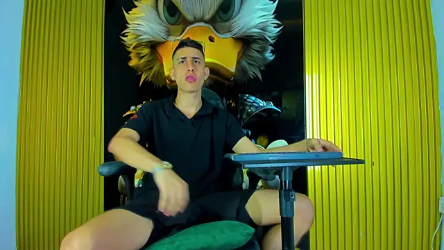 twink scott  online show from 12/23/25, 05:05