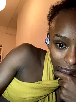    Hannah    online show from 11/29/25, 05:43