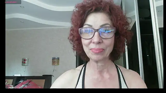 Snapshot of Kelly_Flurr chatting on 06/18/26, 09:58 Kelly Flurr online show from 06/18/26, 09:58