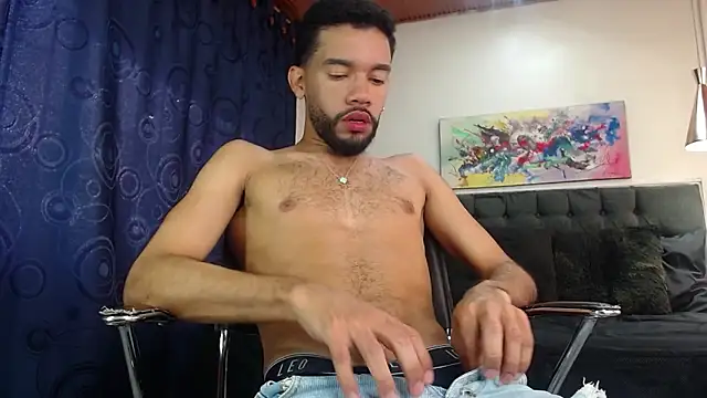 Snapshot of Andressbigcock__ chatting on 11/27/25, 02:52 Andressbigcock online show from 11/27/25, 02:52