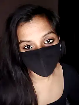 your-Mia07 online show from 11/29/25, 08:23