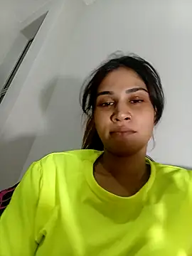 Snapshot of Miss-Perfection chatting on 04/20/26, 05:26 Miss-Perfection online show from 04/20/26, 05:26