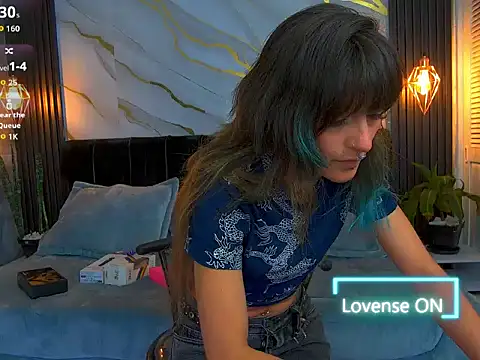 Snapshot of Dark_Dominika chatting on 04/21/26, 08:01 Dark Dominika online show from 04/21/26, 08:01