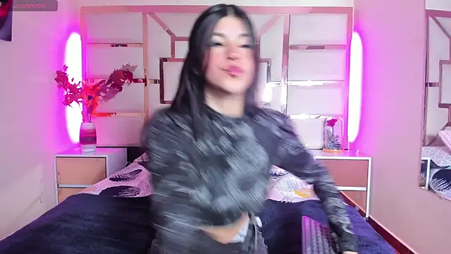 alexandra venuss online show from 03/30/26, 08:21