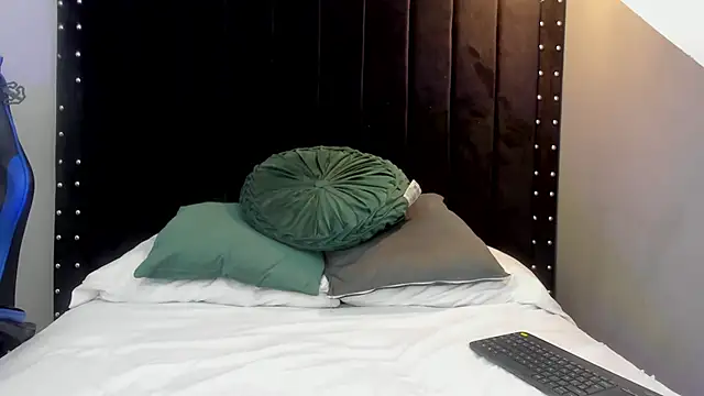 Bryan robayo5 online show from 01/10/26, 11:23