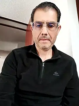 Fuegosutil online show from 01/13/26, 08:14