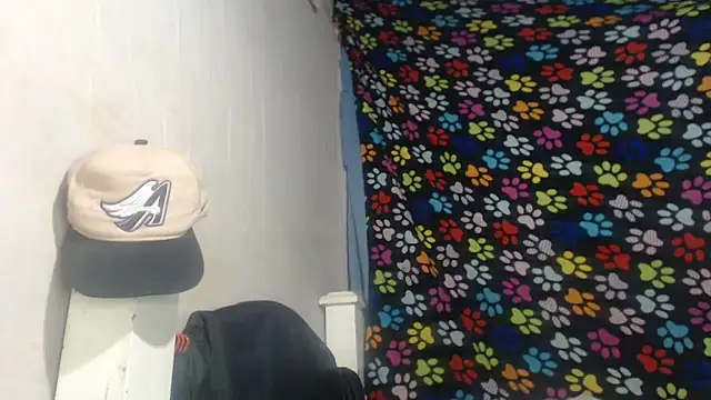 Snapshot of ELIZABET2- chatting on 02/11/26, 11:54 ELIZABET2- online show from 02/11/26, 11:54