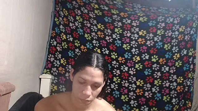 Snapshot of ELIZABET2- chatting on 03/12/26, 10:54 ELIZABET2- online show from 03/12/26, 10:54