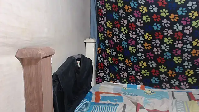 Snapshot of ELIZABET2- chatting on 03/21/26, 10:02 ELIZABET2- online show from 03/21/26, 10:02