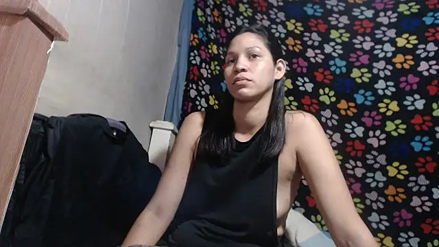 Snapshot of ELIZABET2- chatting on 04/09/26, 10:37 ELIZABET2- online show from 04/09/26, 10:37