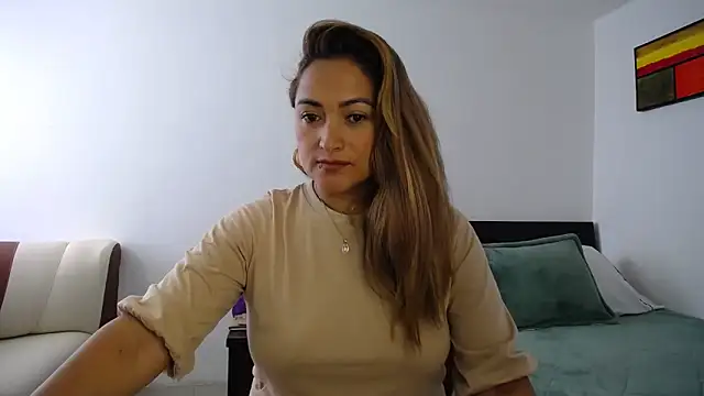 Snapshot of ximenaxcite19 chatting on 03/11/26, 01:39 ximenaxcite19 online show from 03/11/26, 01:39