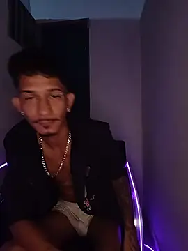 Snapshot of theyllorwillian chatting on 07/03/26, 03:57 theyllorwillian online show from 07/03/26, 03:57