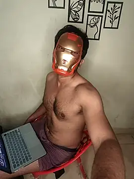 Snapshot of Amit22122 chatting on 03/23/26, 04:00 Amit22122 online show from 03/23/26, 04:00