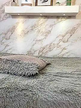 Dakota ferreti  online show from 12/21/25, 09:11