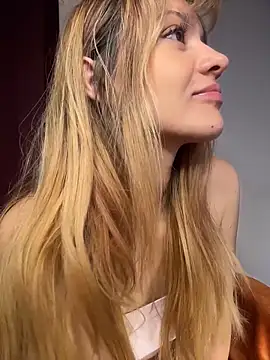   PrettyWoman   online show from 12/04/25, 02:21