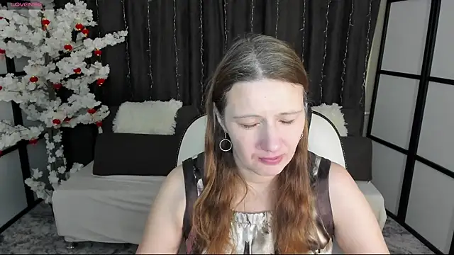 KathrineMeyer online show from 12/23/25, 02:20