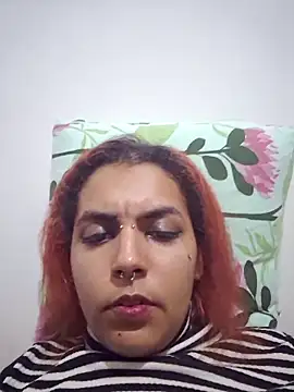 Snapshot of Todinhasua1 chatting on 11/26/25, 07:15 Todinhasua1 online show from 11/26/25, 07:15