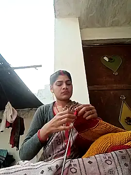 Snapshot of Janki_cute chatting on 02/14/26, 12:13 Janki cute online show from 02/14/26, 12:13