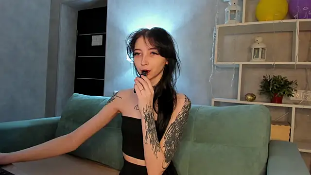 Ellen Hops online show from 03/02/26, 09:05