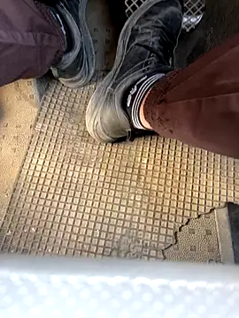 Snapshot of ratemydickbabe chatting on 11/28/25, 08:39 ratemydickbabe online show from 11/28/25, 08:39