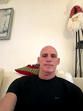 Elosoo online show from 12/18/25, 10:27