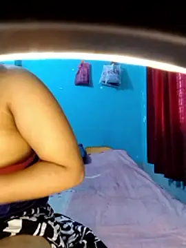 priya2098 online show from 02/25/26, 05:17