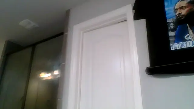 Snapshot of YOUNGmj6023 chatting on 12/03/25, 03:10 YOUNGmj6023 online show from 12/03/25, 03:10