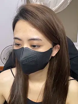 Lunamoon68 online show from 04/11/26, 04:17