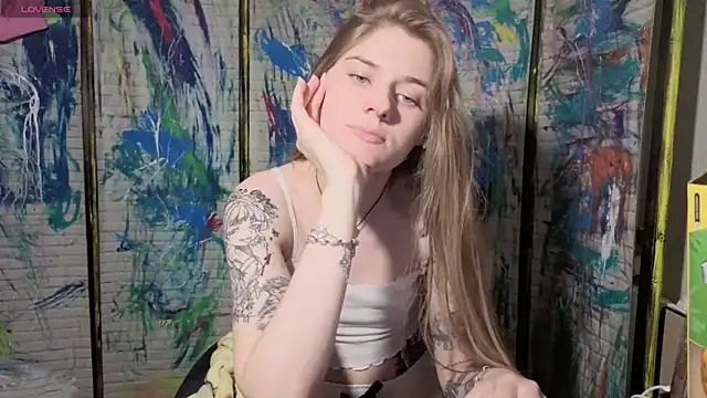 Snapshot of Adell_Love chatting on 05/09/26, 06:46 Adell Love online show from 05/09/26, 06:46