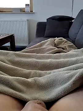 Snapshot of Basti104 chatting on 03/06/26, 12:45 Basti104 online show from 03/06/26, 12:45