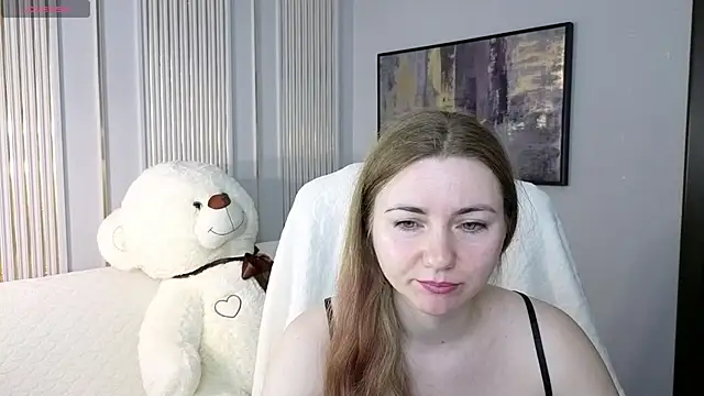 SofiAngela online show from 04/13/26, 01:11