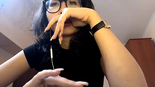 MiracleGirls online show from 12/02/25, 06:41