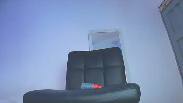 Snapshot of Brianny_X chatting on 03/01/26, 10:45 Brianny X online show from 03/01/26, 10:45