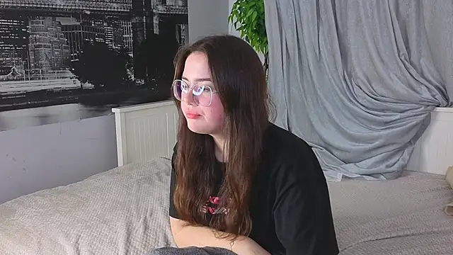 BettyWatkins online show from 11/29/25, 10:46