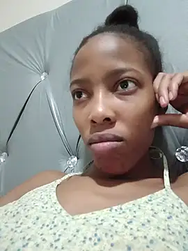 Snapshot of MsParisSmith chatting on 07/19/26, 07:17 MsParisSmith online show from 07/19/26, 07:17
