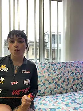 Snapshot of Alana_Arang chatting on 11/28/25, 07:16 Alana Arang online show from 11/28/25, 07:16