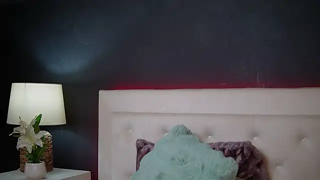 JosieLili online show from 01/12/26, 06:13